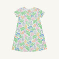Robe de jeu Polly dans le jardin de Gaston St